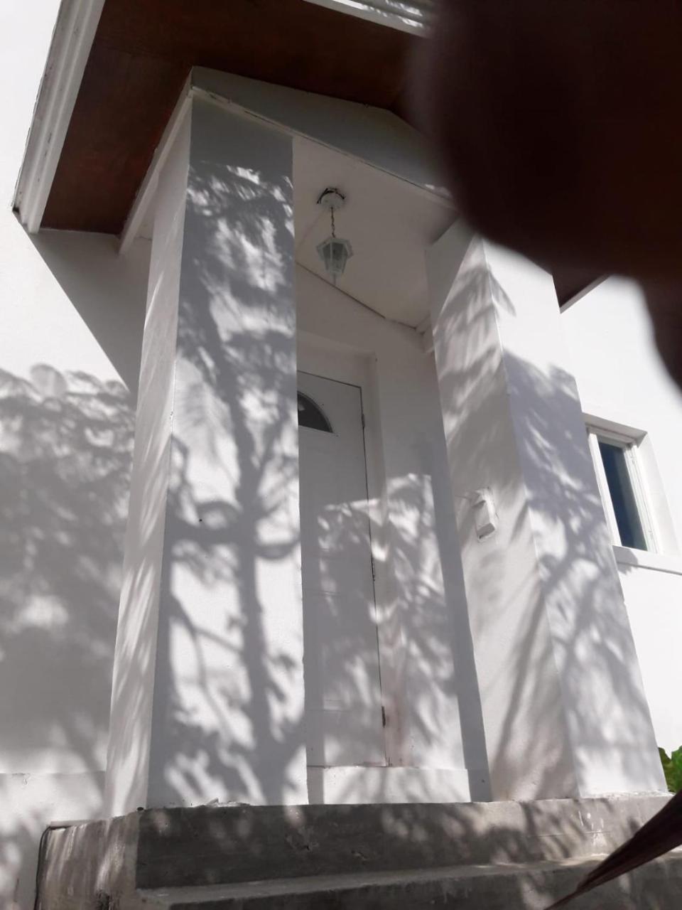 Bell At The Airport Suites Adults Only - Free Airport Transportation Nassau Exterior foto